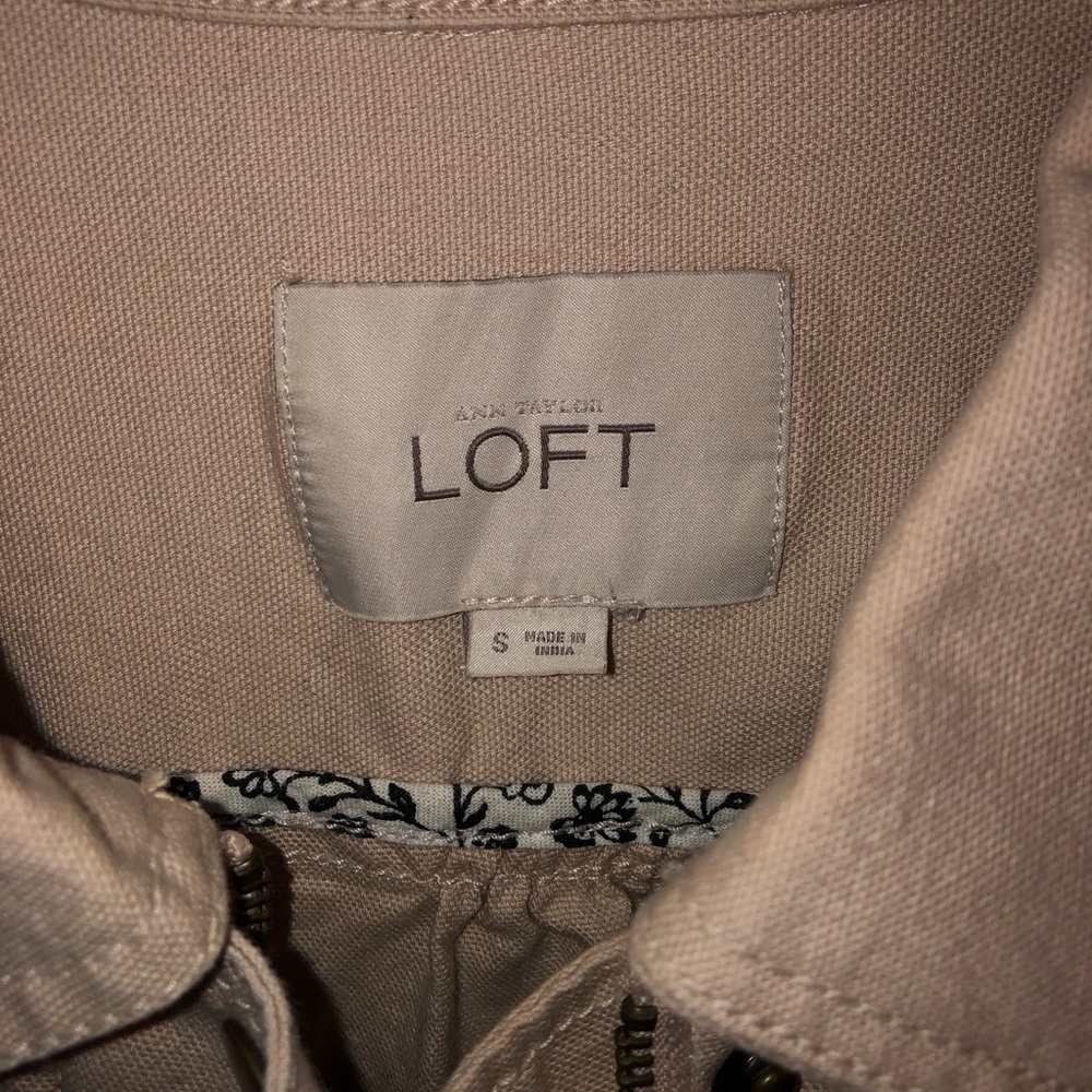LOFT Jacket - Picture 2 of 2